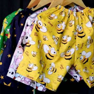 Celana Pendek / Celana Pendek Pria / Celana Pendek Wanita / Celana Pendek Anak / Celana Pendek Anak Laki-Laki / Celana Pendek Anak Perempuan / Boxer Harian Usia 1 sampai 3 tahun