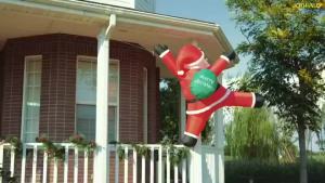 Christmas Inflatable Hanging Santa with Gift Bag Decorations Blow Up Climbing Santa with LED Lights Outdoor Toys