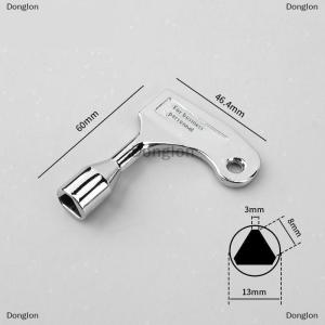 [COD] Donglon ประแจอเนกประสงค์อเนกประสงค์สำหรับรถไฟวาล์วตู้ลิฟท์ไฟฟ้าอัลลอยกุญแจสามเหลี่ยมอเนกประสงค์