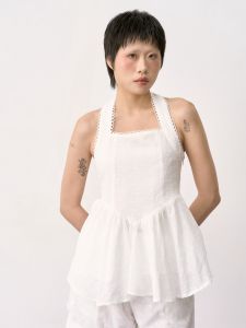 LIM STUDIOS | Esmé halter top เสื้อคล้องคอแต่งลูกไม้ ชายระบาย (พร้อมส่ง)