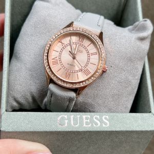 Watchhiend นาฬิกาข้อมือยี่ห้อหรู เกรส หน้าปัดประดับเพชรขนาด 34มม. สายหนัง มีหลากหลายสี พร้อมกล่องแบรนด์