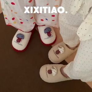WY-XIXITIAO รองเท้าหนังนิ่มสำหรับผู้หญิงรองเท้าขนสัตว์กันหนาวสำหรับนักเรียนฤดูใบไม้ร่วงฤดูหนาวรองเท้าแตะผ้าฝ้ายเห็ดขนาดเล็กกันสีแบบใหม่