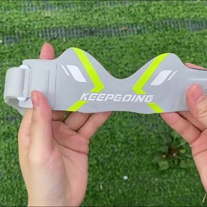 อุปกรณ์เสริมอุปกรณ์พยุงเข่ารัดกล้ามเนื้อสำหรับวิ่งและบาสเก็ตบอลปรับได้1ชิ้นพร้อมสนับเข่าระบายอากาศสายรัดสะบ้าหัวเข่าสำหรับผู้หญิง/ผู้ชาย