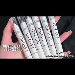 2025Dorisna ปากกาไฮไลท์แต่งหน้า 3D สีขาวด้าน ปากกาเพิ่มความสว่าง ประกายมุก อายแชโดว์ความเงางามสูง เครื่องสำอางLLKK