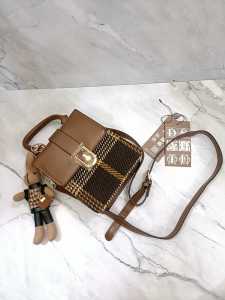 Tas wanita Casual Crossbody /  Handbag LDS Free gantungan kunci