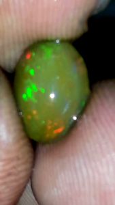 BATU KALIMAYA TEH KUNYIT TOP JARONG DIMENSI 11X8X5 MM (IDEAL) JARONG JAMIN SIANG MALAM TANPA SENTER KONDISI BATU MULUS ATAS BAWAH NO MINUS SIAP NAIK RING/EMBAN