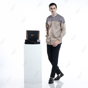Kemeja Koko Batik Pria Cream Premium Katun Toyobo Elegan Lengan Panjang