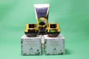 Paket Acne Series Kulit Berjerwat