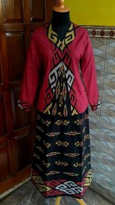 Baju Setelan Tenun (Bluse dan Rok) Terbaru