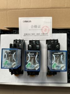 Rơ le trung gian 8 chân 220VAC 24VDC 12VDC  Đế 8 chân dẹt nhỏ omron MY2N-J