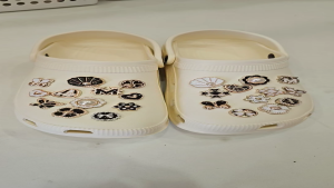 Charm jibbitz sticker gắn dép cross mẫu B30 giả kim