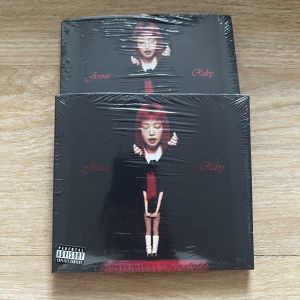 CD ซีดีเพลง Jennie Ruby (รวมสมุดภาพซีดีรูปถ่ายโฟโต้การ์ด) มือหนึ่ง ซีล