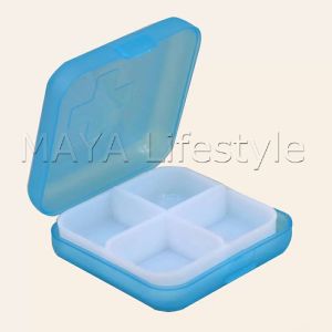MAYA กล่องยา มินิ กล่องสีสันลูกกวาด หลายช่อง กล่องยาแบบพกพา Cross-packing pill box