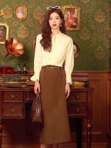 Ammin เสื้อผ้าไหมแขนยาวกบนิสัยใจคอ2024 R สำหรับผู้หญิงแฟชั่นสไตล์จีนเสื้อแจ็คการ์ดแขนทรงระฆังชุดลำลองให้สัมผัสที่สง่างามเสื้อผ้าชีฟองแจ็คการ์ด