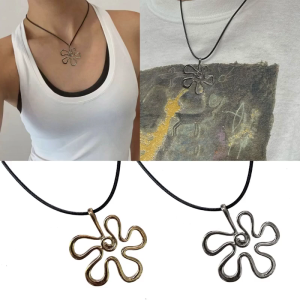 Irregular Flower Necklaces Flower Pendant Choker Chain Choker Necklaces Birthday Gifts Flower Necklaces Alloy Material