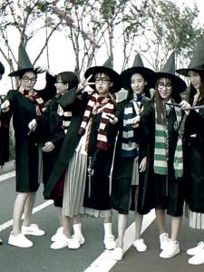 Harry Potter Cloak Cloak Cloak Childrens Day Cloak Cloak Magic Cloak Cloak COS ชุดเสื้อคลุมพ่อมด
