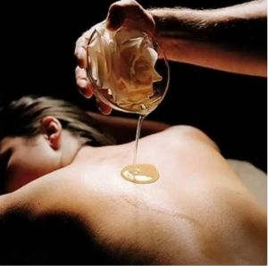 Dầu Massage Yoni Khơi Nguồn Cảm Xúc Nam Nữ - Bôi Trơn Massage Toàn Thân