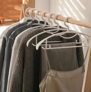 Classy Luxe 10 pcs Seamless Hanger Non-slip Clothes Hanger Drying Clothes Hanger Hanging Household Durable Laundry Coat Balcony Hanger