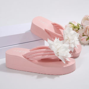 [Free Shipping] Flower Flip-Flops Thick-Soled Beach Slippers For Women