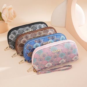 CRNGW Shell Clutch Wallet: A Stylish & Functional Choice