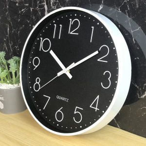 【DAILY ESSENTIAL】 Quartz Silent Nate Simple Elegant Wall Clock Minimalist Design for Modern Living Rooms Home Offices