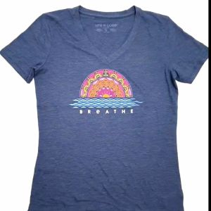 Kaos Wanita LGT002 LIG Women Cool Vneck Tee Branded Original