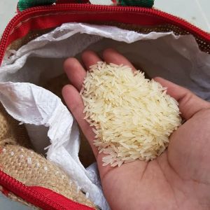 Beras basmati 1kg dengan bumbu kebuli untuk nasi kebuli nasi biryani