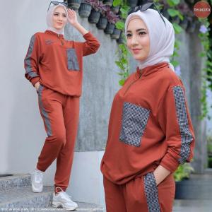 Setelan Baju Olahraga Wanita Muslimah