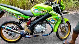 Knalpot kou kobra kanan twotone Vixion Fu