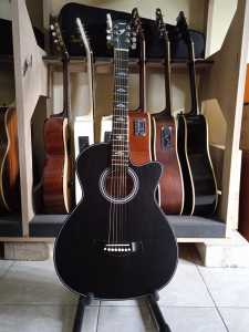 Gitar Akustik Type FG325 Custom Senar String Murah Untuk Pemula