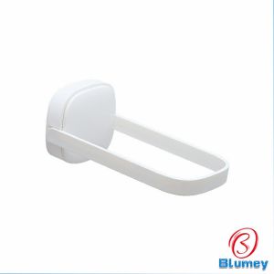 Blumey ที่แขวนไม้แขวนเสื้อ วัสดุทำจากพลาสติก ติดผนังโดยไม่ต้องเจาะผนัง จัดระเบียบไม้แขวนเสื้อ