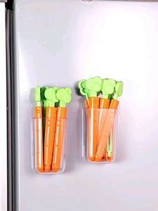 5pcs Carrot Sealing Clip/ Food Clipper Snack Biscuits Sealer with magnetic Storage Box