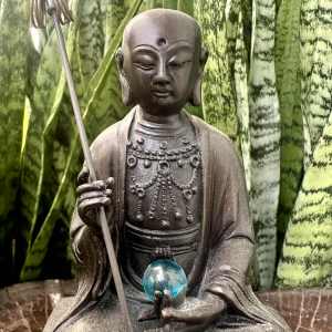 พระกษิติครรภ์ มหาโพธิสัตว์ ตี่ฉั่งอ๊วง ผ่อสัก พุทธจักษุวิชชาลัย จ.นครปฐม -ขนาดบูชา เนื้อโลหะ คฑาถอดได้ อุดมวลสารใต้ฐาน ขนาด สูง 21 ซม และ สูง11ซม หนัก 0.88 กิโลกรัม หายาก พิธีปลุกเสกใหญ่ เบิกเนตรปี 2567 รับประกันแท้ ฟรีผ้ายันต์1ผืน มูลนิธิพุทธจักษุวิชชาลั