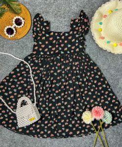 Jimmedy.id - 47 Dress Motif Bunga Anyelir Anak Perempuan Usia 3-7 Tahun