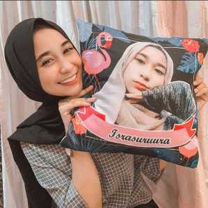 bantal foto pribadi /bantal sova printing suka suka ukuran 60cm*60cm bahan VELBOA lembut