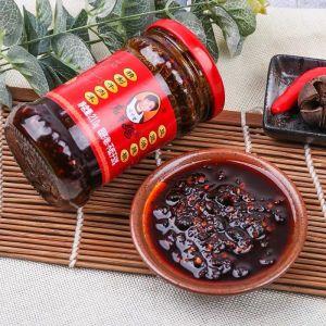 Lao Gan Ma Beef Chilli Paste 210g เหล่ากันมา รสเนื้อ(เนื้อทอดพริกเสฉวน)210g