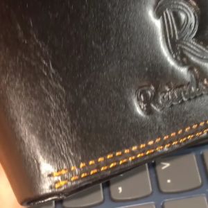 REINDS LEATHER DOMPET KULIT ASLI KULIT SAPI LEMBUT 100% 1.DOMPET TERBARU DAN SANGAT HALUS KUAWALITASNYA 2.DOMPET TERLARIS DI TAHUN 2021 3.DOMPET TERBAIK 4.LANGSUNG PABRIK HARGA BERSAING 5.SELOT KARTU 7 6.SELOT UANG 2 7.SELOT UANG BERSERITING 1 8.S