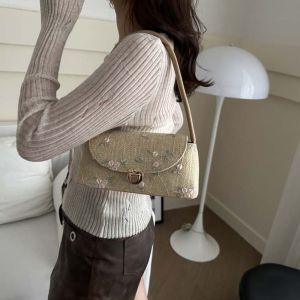 MOIRA งานปัก กระเป๋าสะพายไหล่ทอจากหญ้า ความจุขนาดใหญ่ สง่างาม กระเป๋าชายหาดแบบฟาง กระเป๋าเก็บของ คาคิ กระเป๋าถือ ผู้หญิง