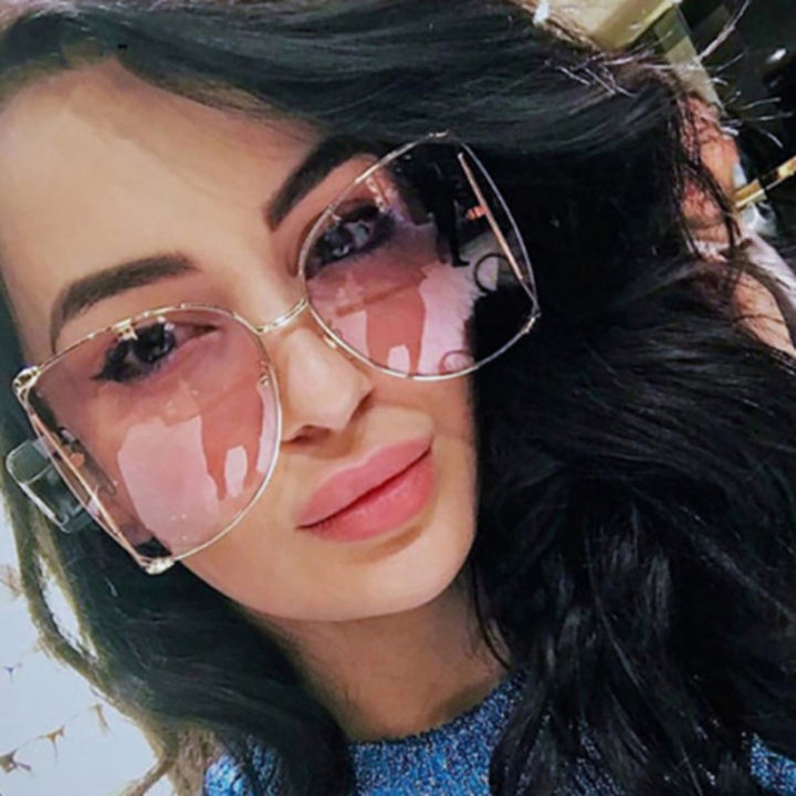 Fashion Oversized Sunglasses for Women 2020 Square Sun Glasses Pearl  Decoration Cat Eye Shades Butterfly Eyewear
