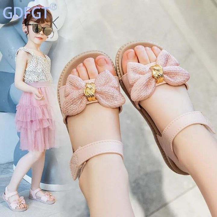 Cool discount girl sandals