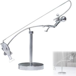 PROCURE AUCTION73ON5 ทำด้วยมือ ประติมากรรมตกปลาแบบเคลื่อนไหว โลหะ ของตกแต่งโต๊ะ รูปปั้นตกปลา สร้างสรรค์ ของขวัญ รูปปั้นชาวประมงที่ทรงตัว สำหรับการตกแต่งบ้านและสำนักงาน