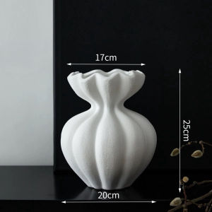 Wabi-Sabi Style French Ceramic Vase Desktop Flower Arrangement Ornament High-End Niche Home Decoration Ceramic Flower Vase