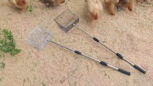 89cm Retractable Handle Cat Litter Scoop  Multiplehole Spacing for Cat Poop and Chicken Coop Rake