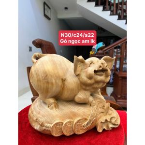 Tượng heo gỗ ngọc am liền khối kích thước n30.c24.s22( nặng 4.5 kg)
