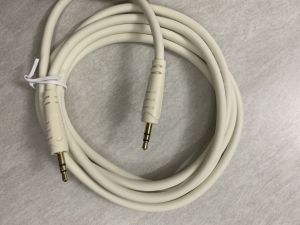 Dây loa 2 đầu 3.5mm dài 1.8M - 3M - 5M Tốt (Trắng)