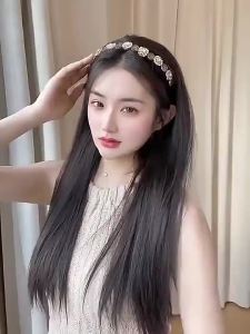 Vintage wig Long straight hair wig Rhinestone hair band hair extension human hair clip Wig for woman
