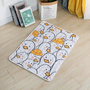Thảm đệm chần bông mỏng bốn mùa chống trượt cho chó mèo thú cưng – Đen Ta pet shop
