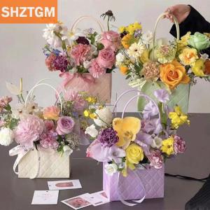 [COD] SHZTGM กล่องบรรจุภัณฑ์ดอกไม้แบบพกพาสำหรับตกแต่งงานแต่งงานถุงของขวัญกระเป๋าถือสำหรับวันวาเลนไทน์ของตกแต่งงานเลี้ยงวันเกิดงานประดิษฐ์ช่อดอกไม้