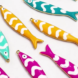 Double Faced Cloisonne Charm Pendant 8mm Width Trendy Accessory for Daily Wear