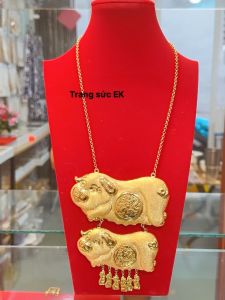 Dây chuyền heo cứi chuẩn màu 24.k